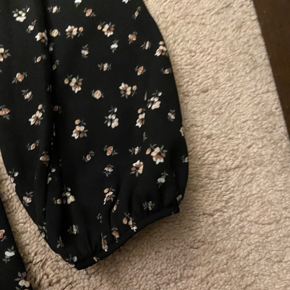 Romper - Picture 5 of 6